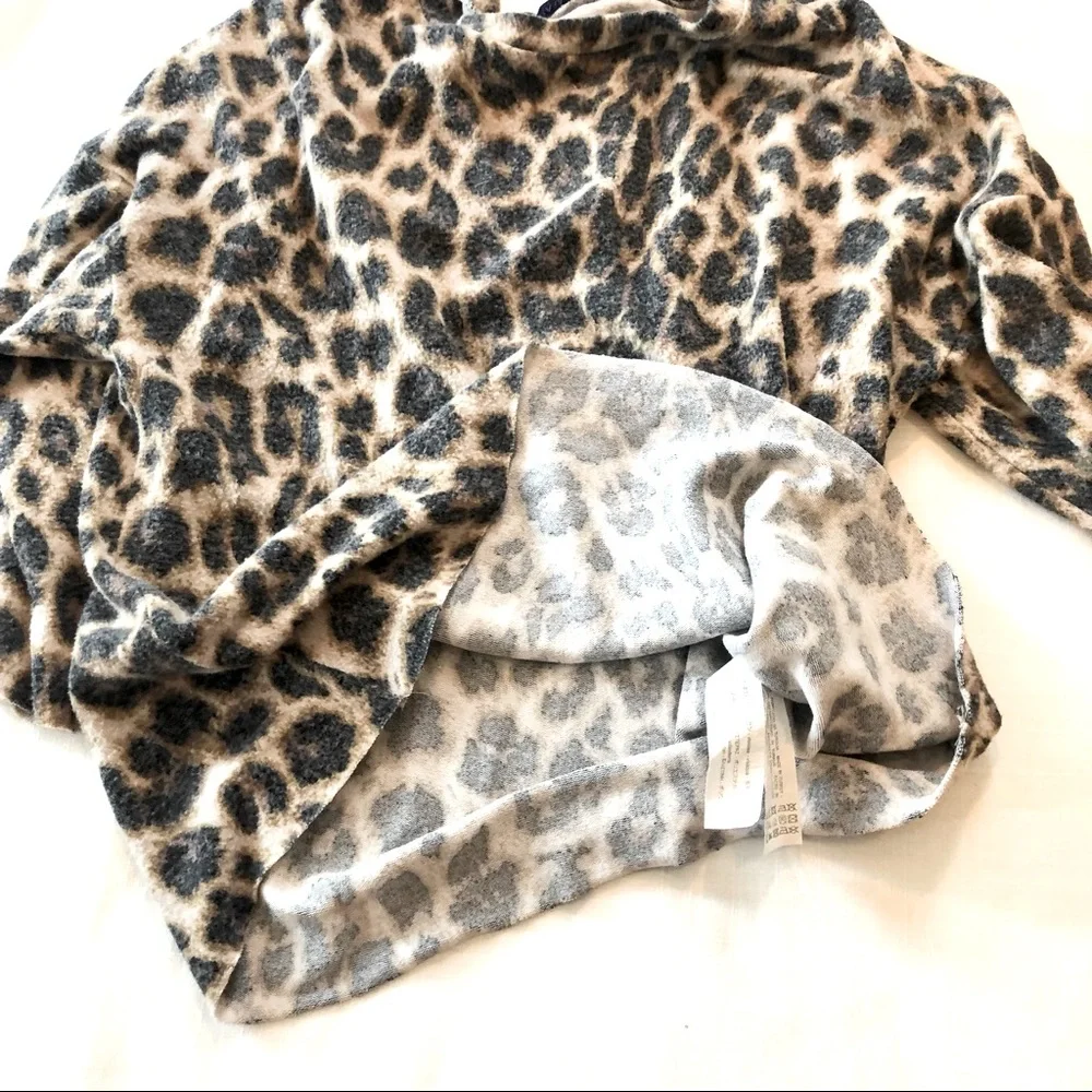 Zara Trafaluc Animal Print Top - Picture 13 of 16
